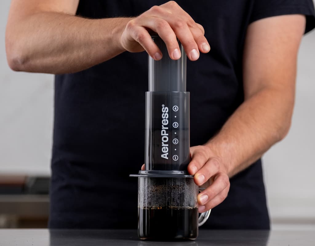 Wybierz AeroPress dla czystego smaku kawy
